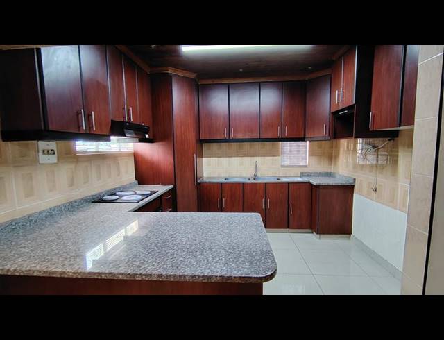 3 BEDROOM HOUSE FOR SALE IN HILLARY